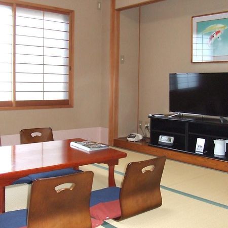 Ryokan Ginsuikaku Maizuru Buitenkant foto