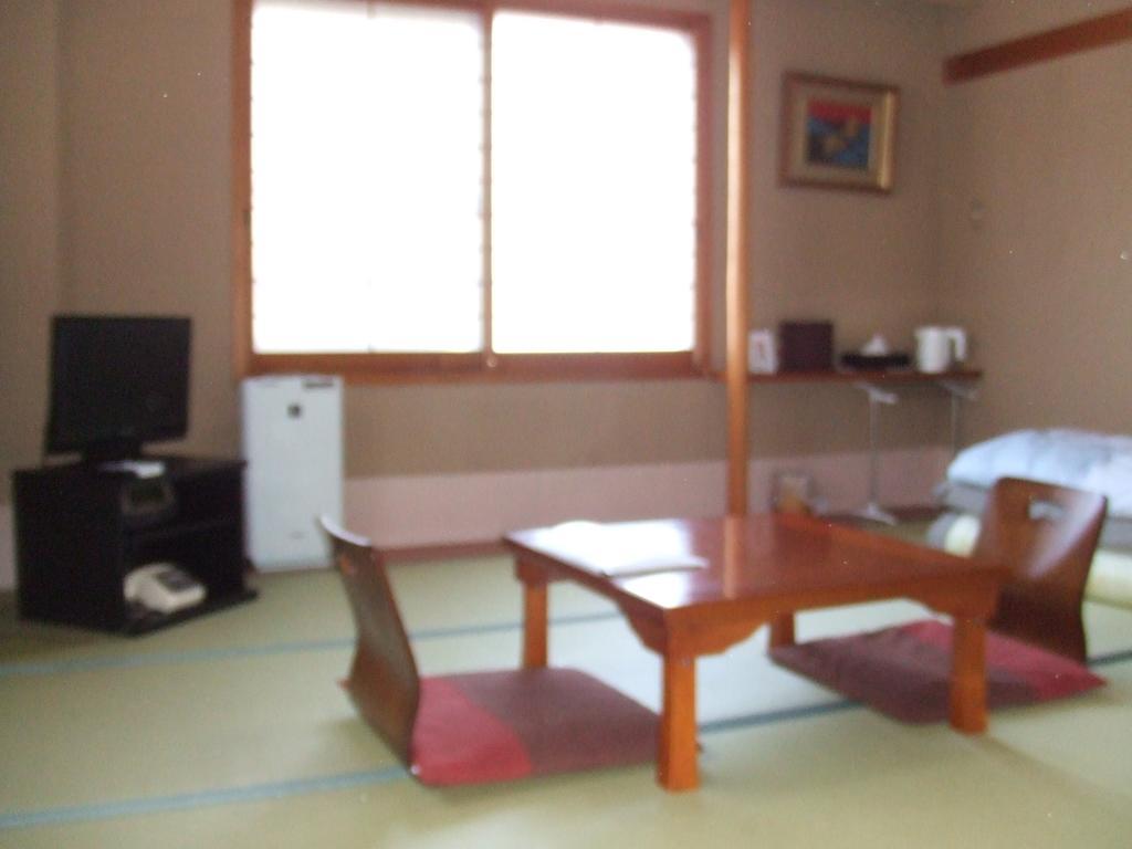 Ryokan Ginsuikaku Maizuru Buitenkant foto